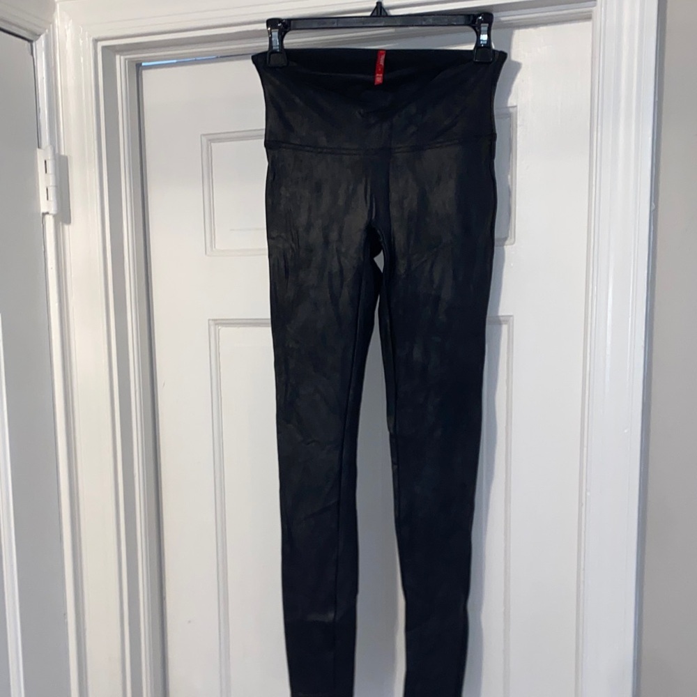 SPANX Classic Black Leggings
